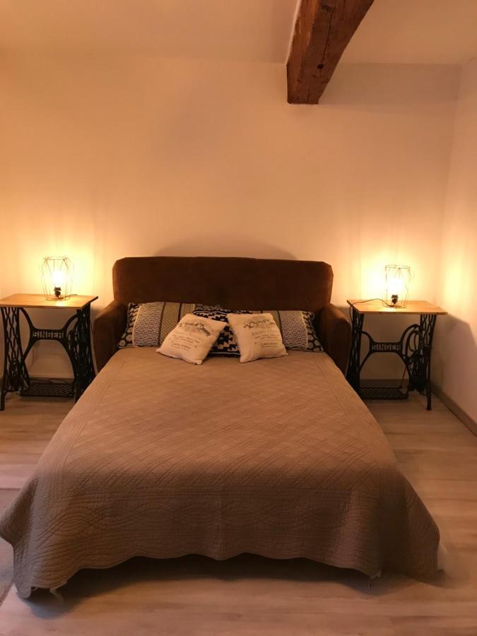 Le Grenier De Manee Villa Villemoustaussou Ngoại thất bức ảnh